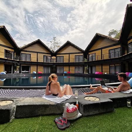 קואה A Rock Resort Langkawi - Coral Reefs מראה חיצוני תמונה